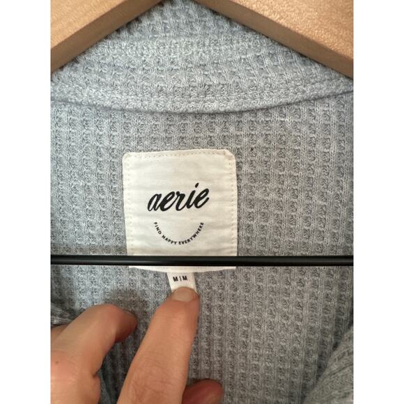 Aerie Oversized Lumber Jane Waffle Textured Button Up Top in Gray. Medium - Picture 5 of 8